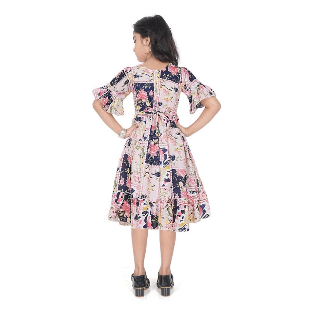 Girl's Shiffon Printed Half Sleeve Round Neck Dress (Peach)